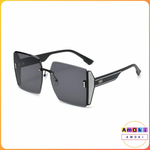 Amoki Square Sunglasses: A Must-Have for Retro Fashion & Beach Vibes
