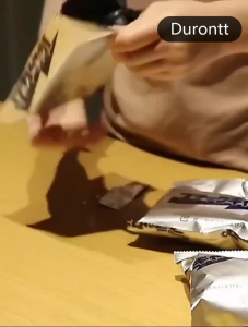 【Ready Stock】18Pcs/Box Cockroach Bait No-toxicity Cockroach Killer Cockroach Traps Box Cockroach Medicine House