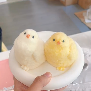 น่ารัก ไก่สีเหลืองหยิกจอย-จําลองนุ่มตุ๊กตาเจี๊ยบของเล่น-ผู้ใหญ่เด็กความเครียดบรรเทาบีบของเล่น