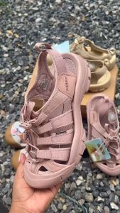 รองเท้าแตะเสื้อสวม ไซส์ 36--45 เกรด HI END ด้วยผู้ชาย ผู้หญิง กราฟ ครบและเสื้อโปโลสำหรับผู้