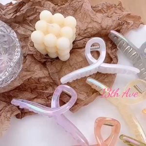 13th Ave Korea Style Women Fashion Colorful 13cm Extra Large Hair Clip Hair Claw Shower Clip Shark Clip Klip Rambut Besar 超大鲨鱼夹