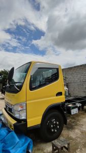 Sepasang Talang Air Canter Model Giga Hitam Kuning Silver