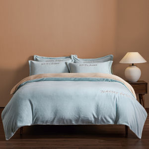 HLA | Milk Velvet Winter Warm 4-Piece Bed Set