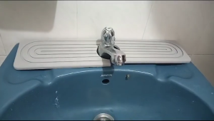 🇸🇬 Seller Diatomite Faucet Sink Splash Guard  Absorbent Hard Mat Set for Kitchen Fast Drying Stone Tray Sink Mat