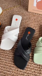 Peach Cassandra Sandal Wanita selop - Sandal Flat Wanita Teplek