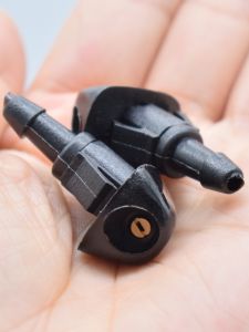 Honda Civic Fit Jazz CR-V Accord Rain Wiper Fan Shape Fog Spray Nozzle Car Windshield Washer Spray Head Auto Parts Accessories