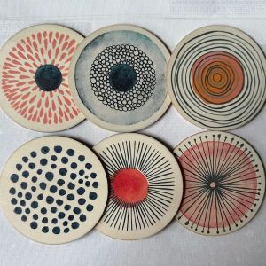 6 sets of circular patterned printed wooden anti-slip coasters suitable for theme party decoration anti-slip coasters