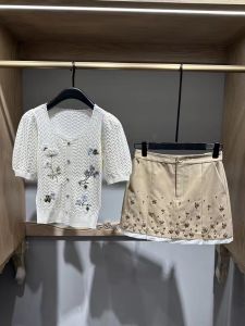 Maxxiene Summer 2024 High Waist Heavy Rhinestone Casual Versatile A-Line Mini Skirt for Women Commute Style Other Material