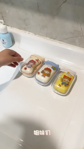 Kotak Wadah Sabun Batang Travelling Soap Box Tempat Sabun Batang Travel Portable Anti Bocor / Tempat Kotak Sabun Batang Travel