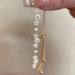 Gulaya Full Drill Zircon Flower Bracelet for Women Luxury Elegant High-End Feeling Hand Jewelry Original Design Alloy Engraved