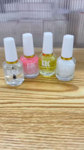 (สินค้าส่งจากไทย) BNC เซ็ต น้ำยาบำรุงเล็บ เคลือบใส รองพื้น ออยบำรุง น้ำยาหนังนิ่ม 15ml. (ไม่ต้องอบ)