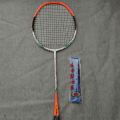 RAKET BADMINTON YONEX PAKET LENGKAP SIAP PAKAI. 