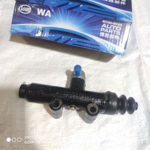 Tổng côn trên xe Auman chân hẹp. 1432116380003. xy lanh côn trường hải auman heo cái foton auman heo dầu xe auman foton tổng côn foton auman ....VIE PARTS