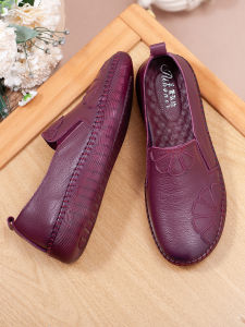Womens Comfortable Leather Slip-On Shoes Anti-Slip Deep Mouth Soft Bottom Casual Shoes for Autumn Suitable for Middle-Aged And Elderly