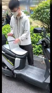 Breathable Motorcycle Cushion Universal Sun Protection Seat Cover Waterproof Dust-proof Scooter Heat Insulation Cushion Cover