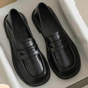 Large Size Womens Shoes British Style Black Flats Student Versatile Japanese JK Shoes round Toe Low Heel Comfortable Casual Loafers