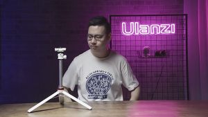 Ulanzi MT-44 MT44 Tripod for Camera Portable Travel Aluminium Camera Tripod Stand Extendable Vlog Tripod with Mobile Phone Mount Camera Gopro