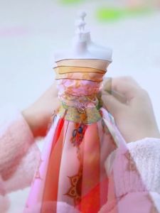daidai (Ready Stock) Children Toy Girl Princess Birthday Gift Hanfu Puzzle DIY 服装设计复古汉服礼物diy材料儿童手工换装益智过家家女孩玩具 (Age 3-9)