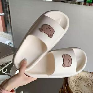 รองเท้าแตะส้นแบนแบบสวมสบายสำหรับผู้หญิงในช่วงฤดูร้อนปี 2024 สไตล์เกาหลี รองเท้าแตะชายหาดกลางแจ้งสำหรับนักเรียน รองเท้าแตะแบบสวมสบายสำหรับเดินไปชายหาด