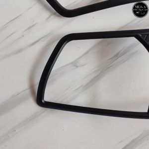 Cover Garnish Lampu Depan Mobil GRANMAX Hitam