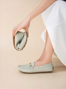 Giày Trứng Cuộn Da Đế Mềm Thoải Mái