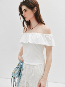 Basic House | Off-Shoulder Slimming T-Shirt