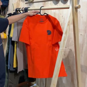 Fjallraven เสื้อยืด Walk With Nature T-Shirt M