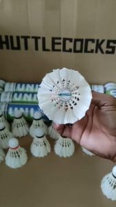Shuttlecock Badminton Uni Sport | kok bulu tangkis kualitas medium untuk pemula | cock bulu angsa