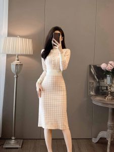 SUYE | Waist-Cinching Slimming Style Knitted Long Dress
