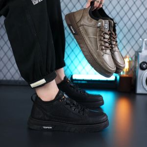 Sepatu klasik model trendy spesial edition cocok untuk kerja dan jalan sepatu sneakers hitam polos model tinggi