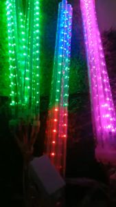 Đèn led sao băng 50cm dùng trang trí ngoài trờisân vườn