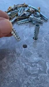 ส่งจากไทย (พุก+สกรู) พุกเหล็กอิฐมวลเบา พุกคอนกรีต ไม่ทำลายเนื้ออิฐ 1ถุง 10 คู่