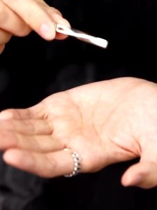 KALUG PRIA WANITA TITANIUM PREMIUM RANTAI LIONTIN BALOK PLINTIR TERLARIS