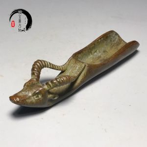 Retro Bronze Sheep Head Teaspoon Tea Ceremony Ornament Old Object Bronze Pottery Purple Copper Patina Living Room Decor