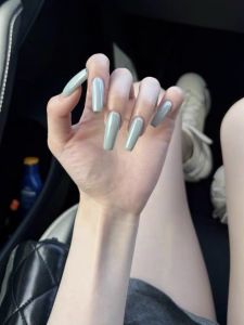 เล็บสวมใส่แบบยาวทำมือสีเขียวมิ้นต์ Pure Pearl Powder Aurora Powder Gel Manicure สีขาว แผ่นติดเล็บ