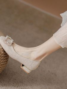 With Skirt Flats Womens 2024 New Arrival Chunky Heel French Gentle National Style Low High Heel Cheongsam Engagement Shoes Bridesmaid Shoes