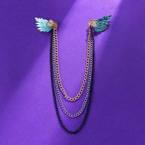 เข็มกลัดลายเลื่อมรูปปีกสไตล์ใหม่สำหรับผู้ชาย เครื่องประดับแฟชั่นระดับไฮเอนด์ เข็มกลัดโลหะผสมสำหรับผู้ชาย