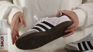 น้ำยาซักรองเท้า SOUJI CLEANING 150มล. น้ำยาขัดรองเท้า กระเป๋า ซักง่ายใน3ขั้นตอน FREE แปรงและผ้า