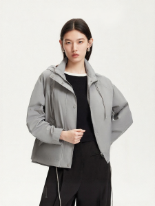 Vero Moda | Adjustable Drawstring Hooded Loose Jacket