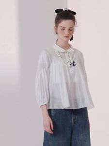 AIVEI | Literary Girl Tuck Folded Collar Top
