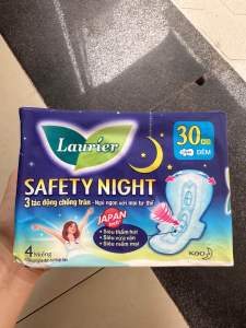 Băng vệ sinh ban đêm Laurier Safety Night siêu an toàn 4 miếng 30cm