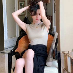 เสื้อยืดคอกลมแขนสั้นผ้าถักสไตล์ฝรั่งเศส เสื้อเชิ้ตทรงสลิมฟิตสำหรับผู้หญิงในช่วงฤดูร้อน แฟชั่นลำลอง