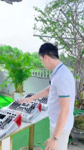 Mixer Liền Công Suất MTMAX KV6 Pro 6 Kênh Công Suất 900W 99 Hiệu Ứng DSP Đẩy Liền Vang Màn Hình LED 6 Cổng Micro Chỉnh Equalizer Đánh Được Loa 3 Tấc Dùng Điện 110V-220V