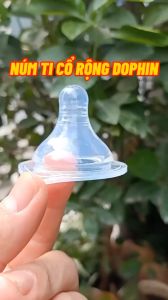 Núm vú cổ rộng Dophin cho bé núm ti siêu mềm chống sặc chống đầy hơi có đủ size M L Y không BPA