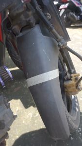 Penghitam Body Motor / Mobil Permanen Aero Black