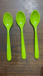 SENDOK MAKAN PLASTIK SINGA SINGI / Sendok Makan Melamin Hijau Singa Singi