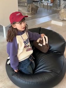 เสื้อฮู้ดเด็กญ - เสื้อกันหนาวโสด รูปแบบตัวอักษรที่ทันสมัย เสื้อฮู้ดผ้าฟลีซรับลมหนาวสำหรับเด็กผู้หญิง 231211