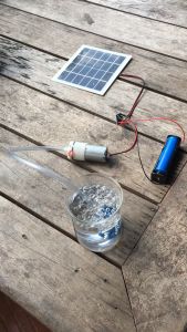 ปั๊มออกซิเจนโซล่าเซลล์ ปั้มลมตู้ปลา เครื่องปั๊มออกซิเจนพลังงานแสงอาทิตย์ ระบบสำรองกันไฟดับปลาขาดออกซิเจน ไม่ใช้ไฟบ้าน