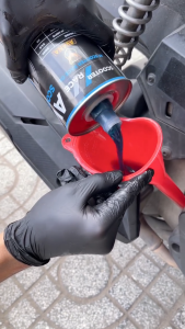 (TẶNG SÚC NHỚT KIXX + PHỤ GIA KIXX) Dầu Nhớt Xe Tay Ga AVANA SCOOTER RACE 5W40 0.8L Tổng Hợp Ester API SP nhập UAE