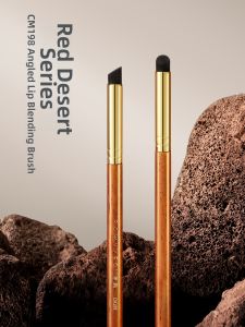 UN SHOP | Angled Lip Brush Professional Makeup Artist Portable